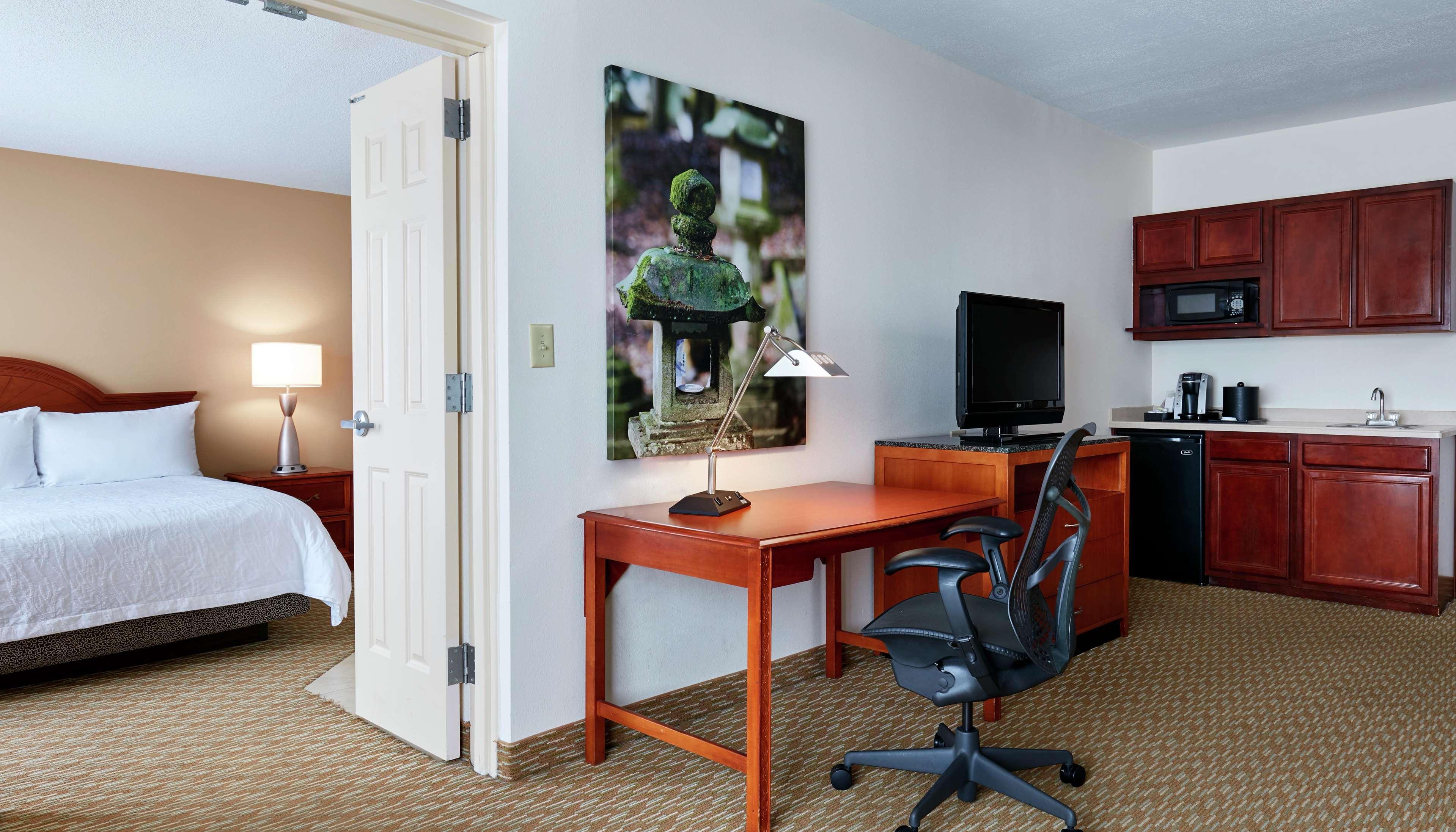 Hilton Garden Inn Charlotte North Buitenkant foto