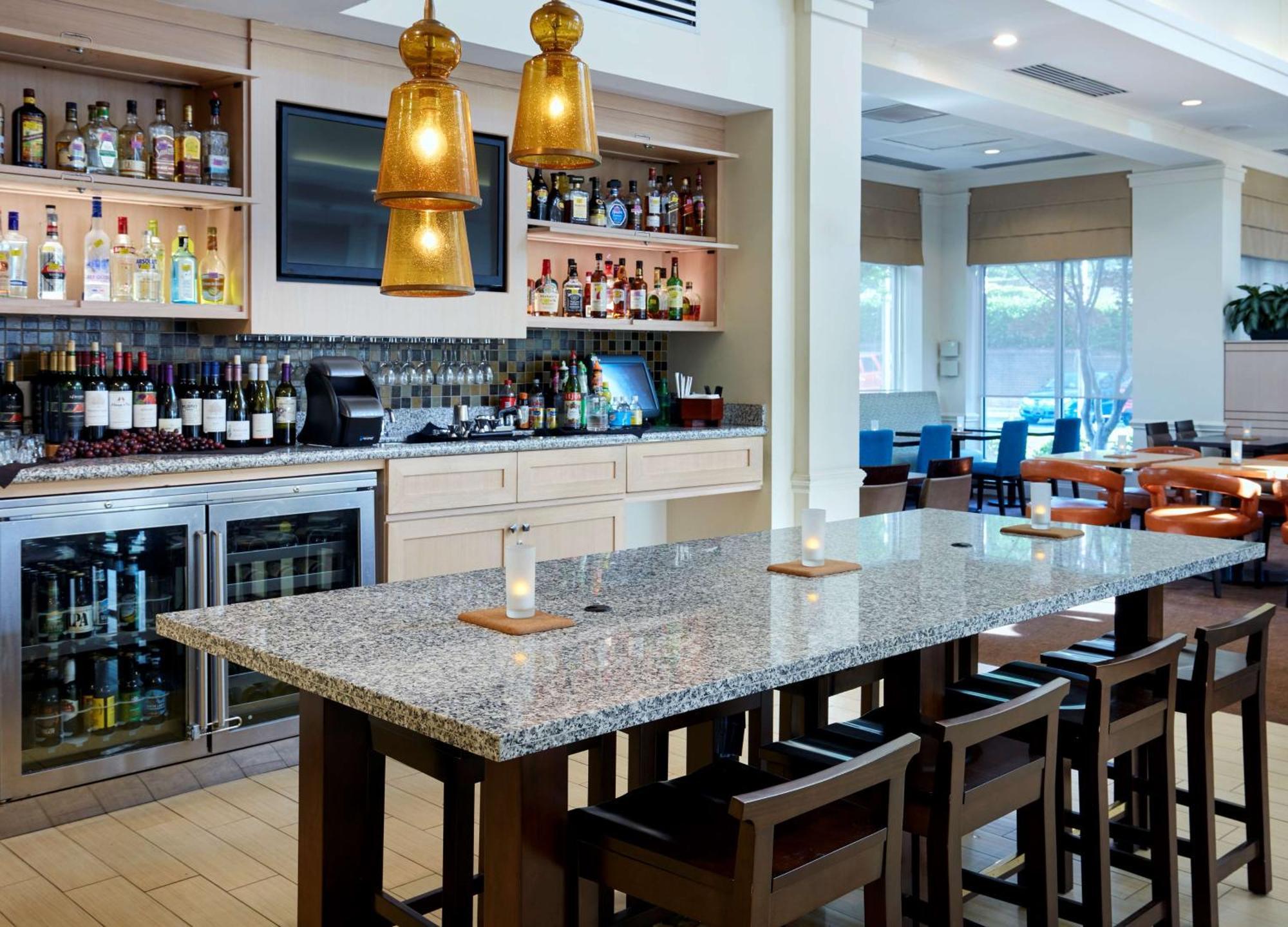 Hilton Garden Inn Charlotte North Buitenkant foto